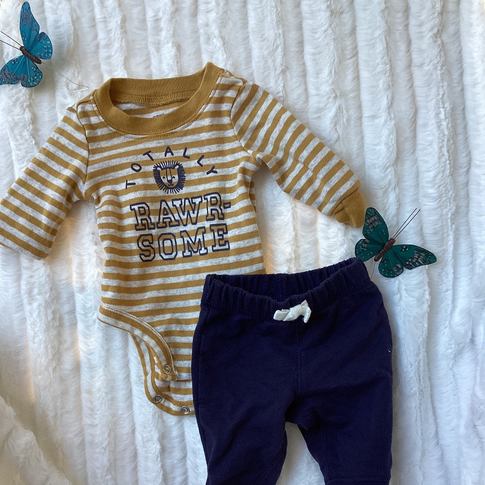 Newborn baby boy clothing